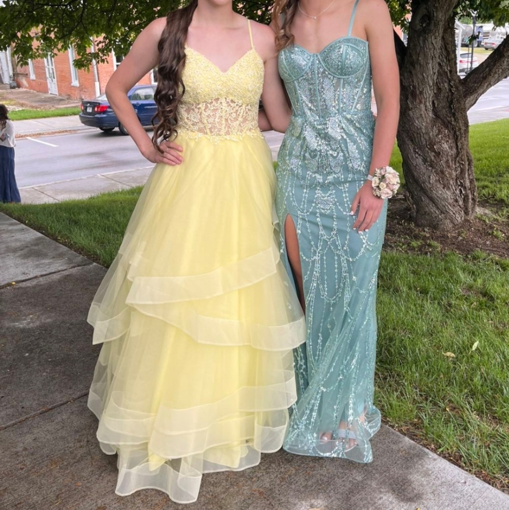 Camille La Vie Yellow Ruffled Tiered Prom Gown